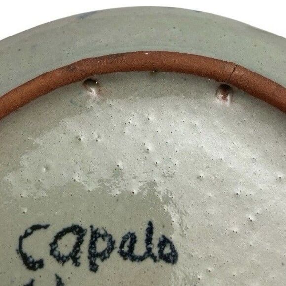 Two Capelo Studio Guanajuato 6” Mexican Pottery Wall Plates Fruits Signed - Picture 9 of 9